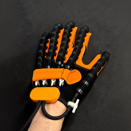 Flexamo - Motorisierter Trainingshandschuh