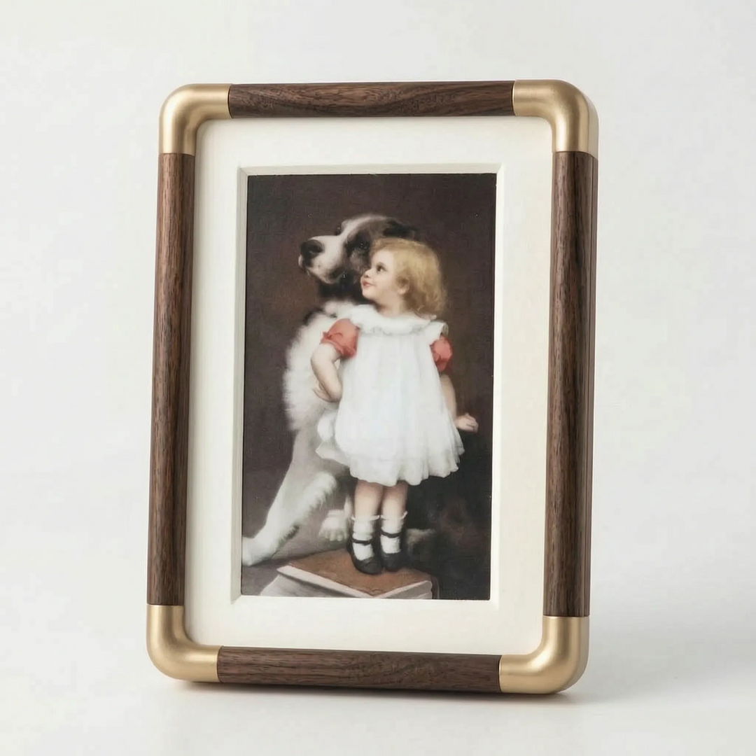 Framify - Freistehender Vintage-Fotorahmen