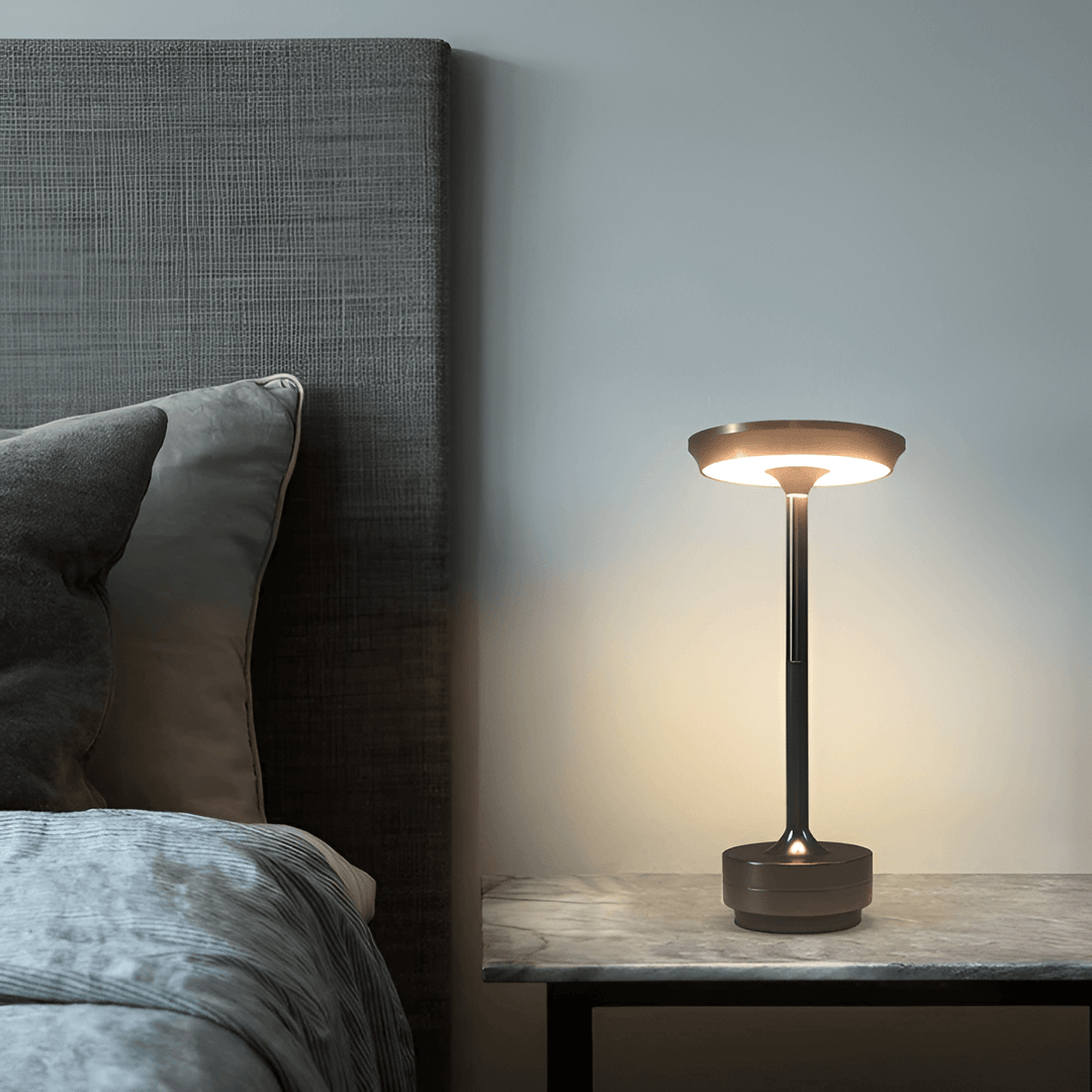 LumeDesk - Kabellose Tischleuchte Decorique.de