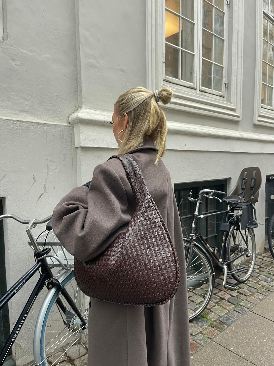 Nexira - Geräumige Schultertasche Mit Flechtmuster