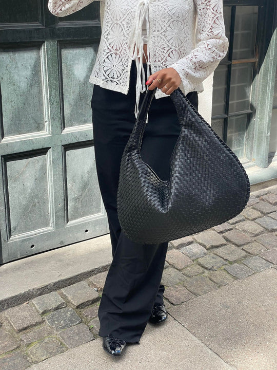 Nexira - Geräumige Schultertasche Mit Flechtmuster
