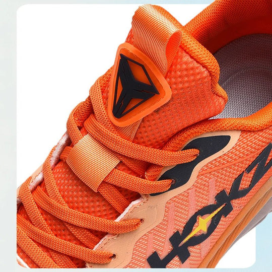 Runexa - Leichter Dämpfungslaufschuh Decorique.de