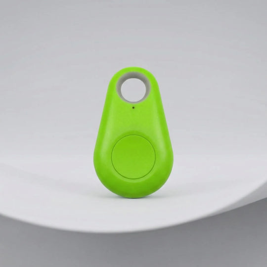 TracklyOne - Kompakter GPS Tracker Grün 2+1 Gratis Decorique.de