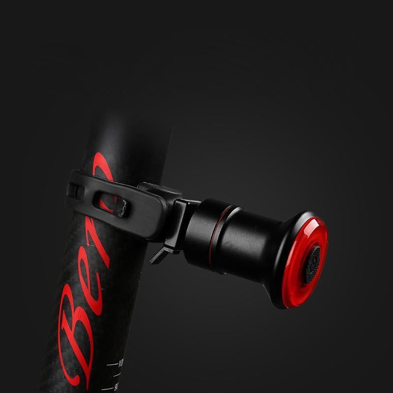 BrakeGlow | Ultra-intelligentes Rücklicht für Fahrrad Sattelstange Decorique.de