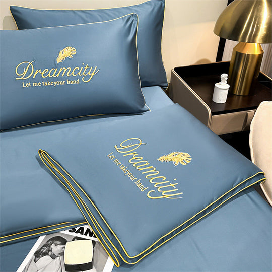CoolDream | Atmungsaktive Eisseiden-Bettdecke Blau Decorique.de