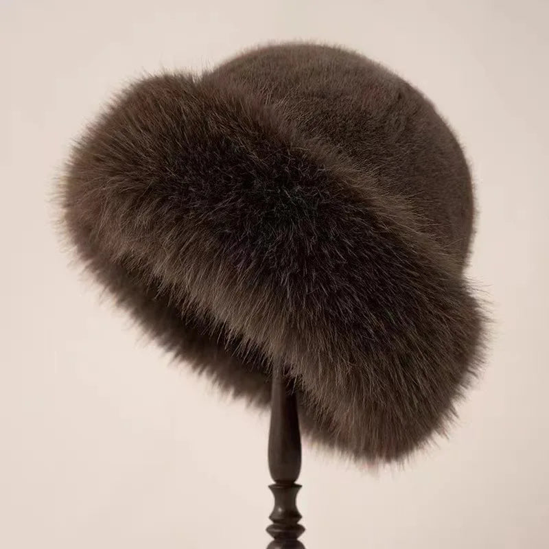 FurLuxe | Plüsch-Fellmütze – Dicke warme Fütterung & schicker Winterstil Braun Decorique.de