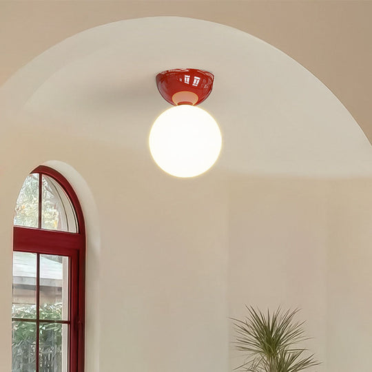 GloBello | Zeitlose Kugelleuchte aus Glas & Eisen Decorique.de