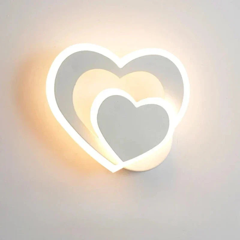 LoveLumina | Wandleuchte – Ein romantisches Herz-Design für Ihr Zuhause Herzformig - links Decorique.de