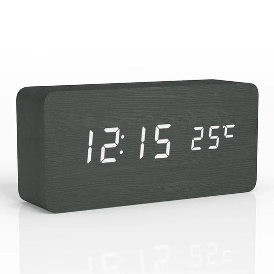 QuietWood | Lautlose Designuhr aus Holz & Licht Schwarz Decorique.de
