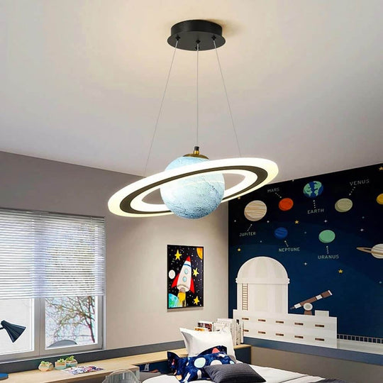 StarSphere | LED-Hängelampe im magischen Planeten-Design Decorique.de