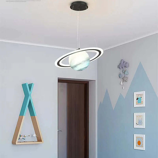 StarSphere | LED-Hängelampe im magischen Planeten-Design Decorique.de