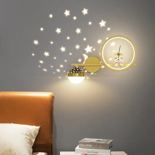 TinyGlow | Moderne Kinder Wandlampe Drei Farben Decorique.de
